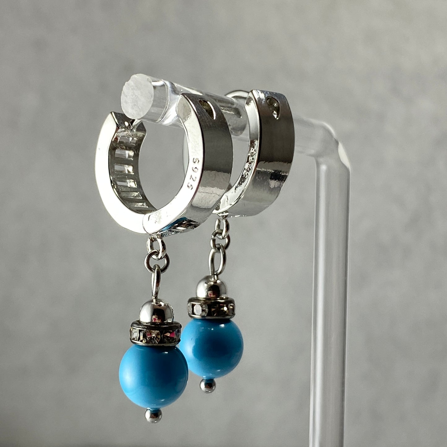 Boucles d'oreilles en argent sterling avec perles de cristal autrichiennes et pierres en zircone cubique