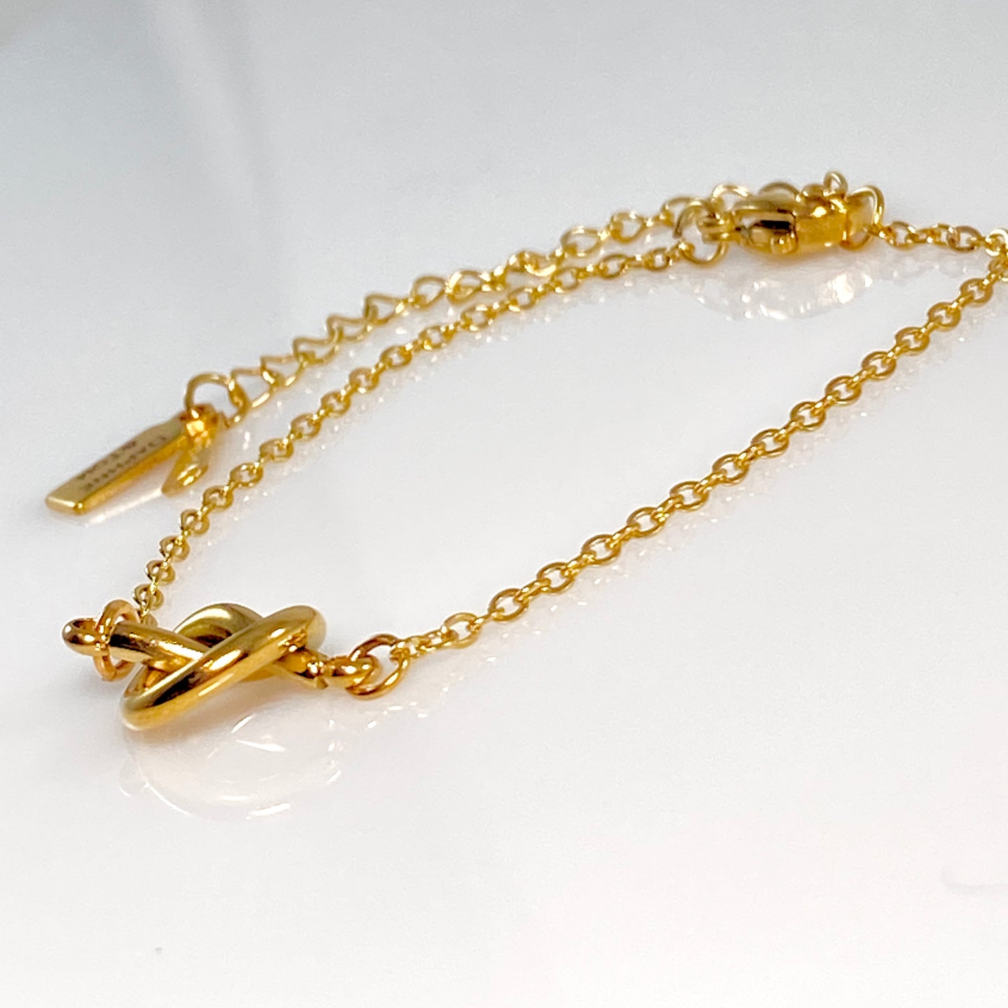 Eternity Knot & Birthstone Cable Chain Bracelet - MADE IN CANADA