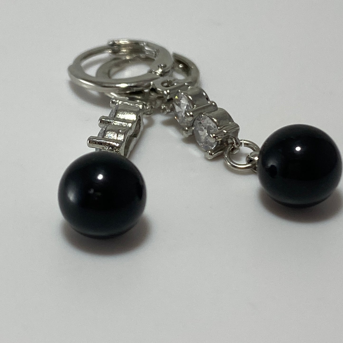 Boucles d'oreilles créoles en argent sterling avec perles de cristal autrichiennes et pierres en oxyde de zirconium
