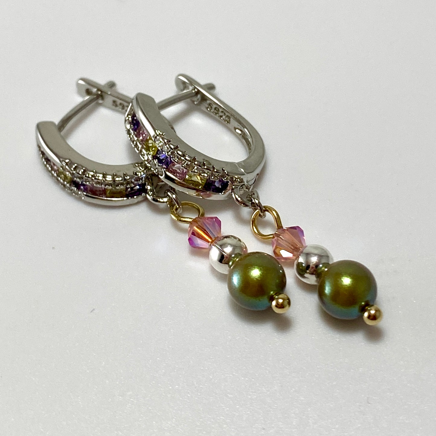 Boucles d'oreilles en argent sterling avec cristaux et perles autrichiennes et pierres en zircone cubique
