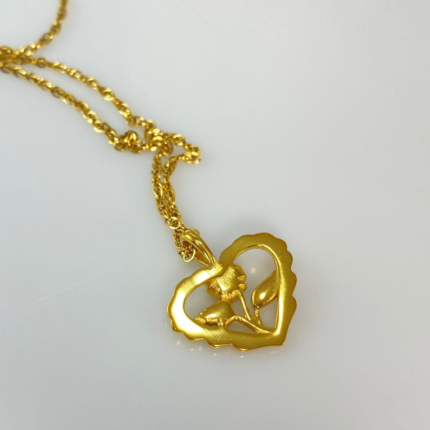 18 kt Gold Plated Heart Pendant on Stainless Steel Twisted Singapore Chain Necklace