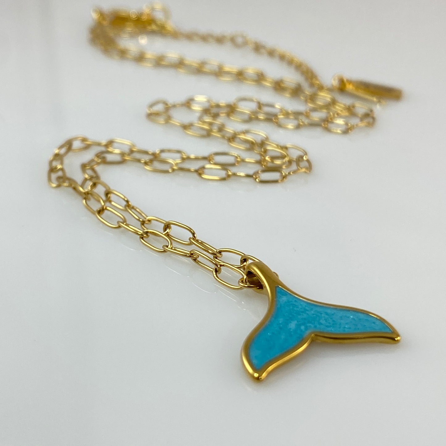 Whale Tail Paperclip Chain Necklace