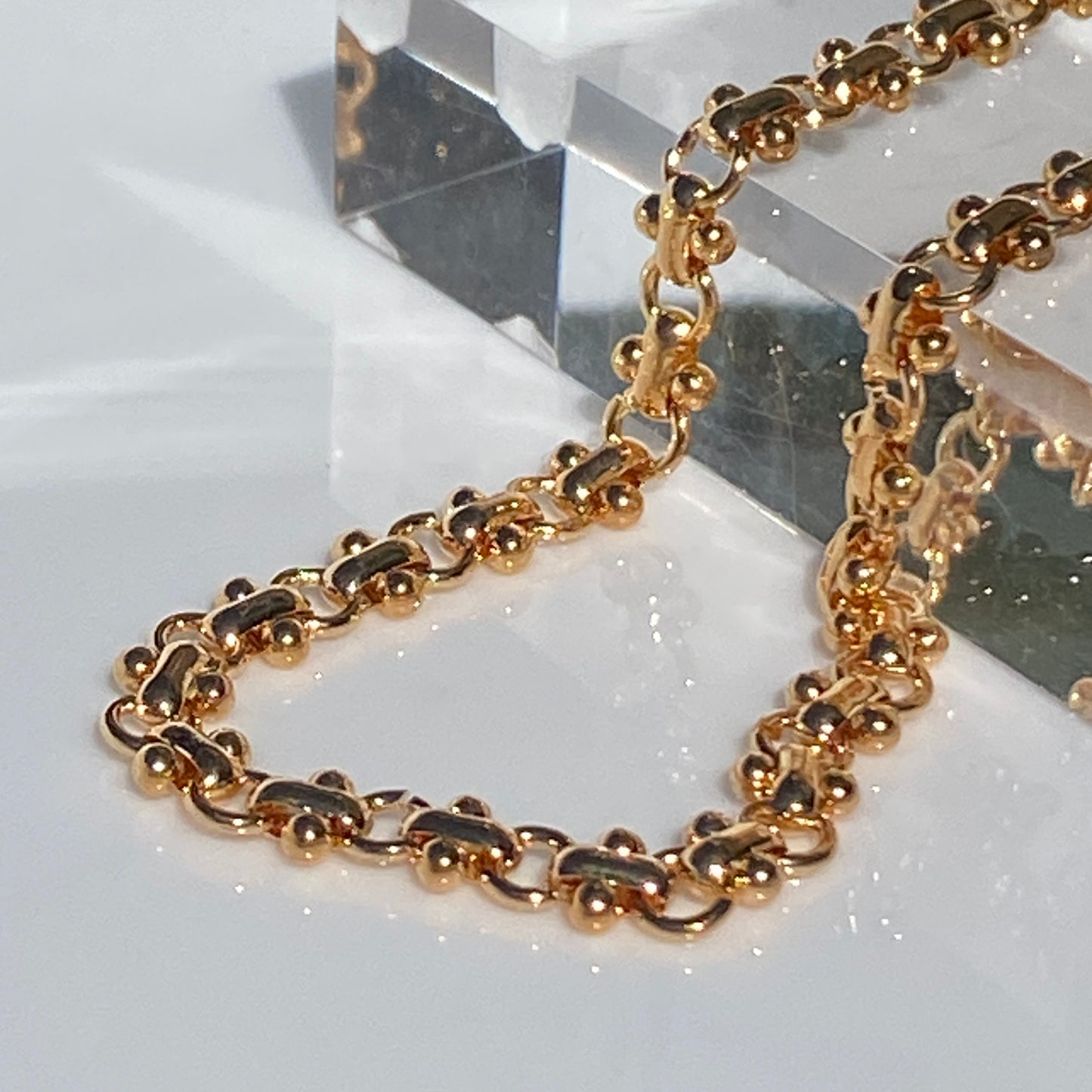 Peanut Loop Link Necklace