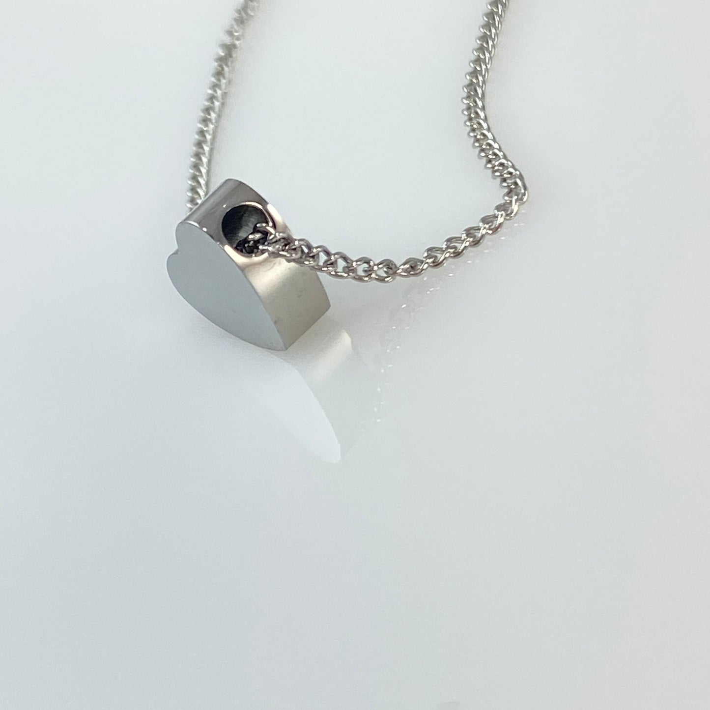 Heart Cable Chain Necklace - MADE IN CANADA