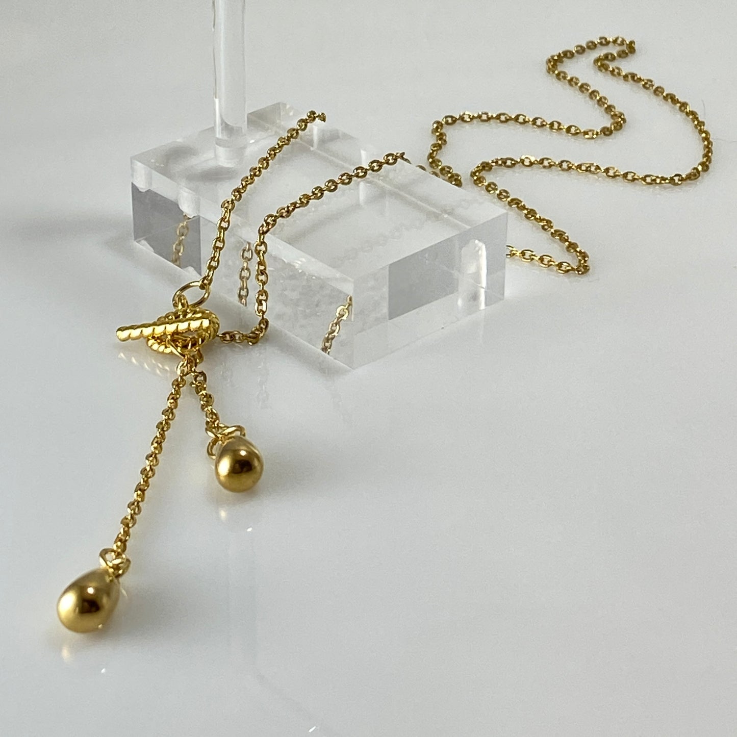 Teardrop Cable Chain Necklace