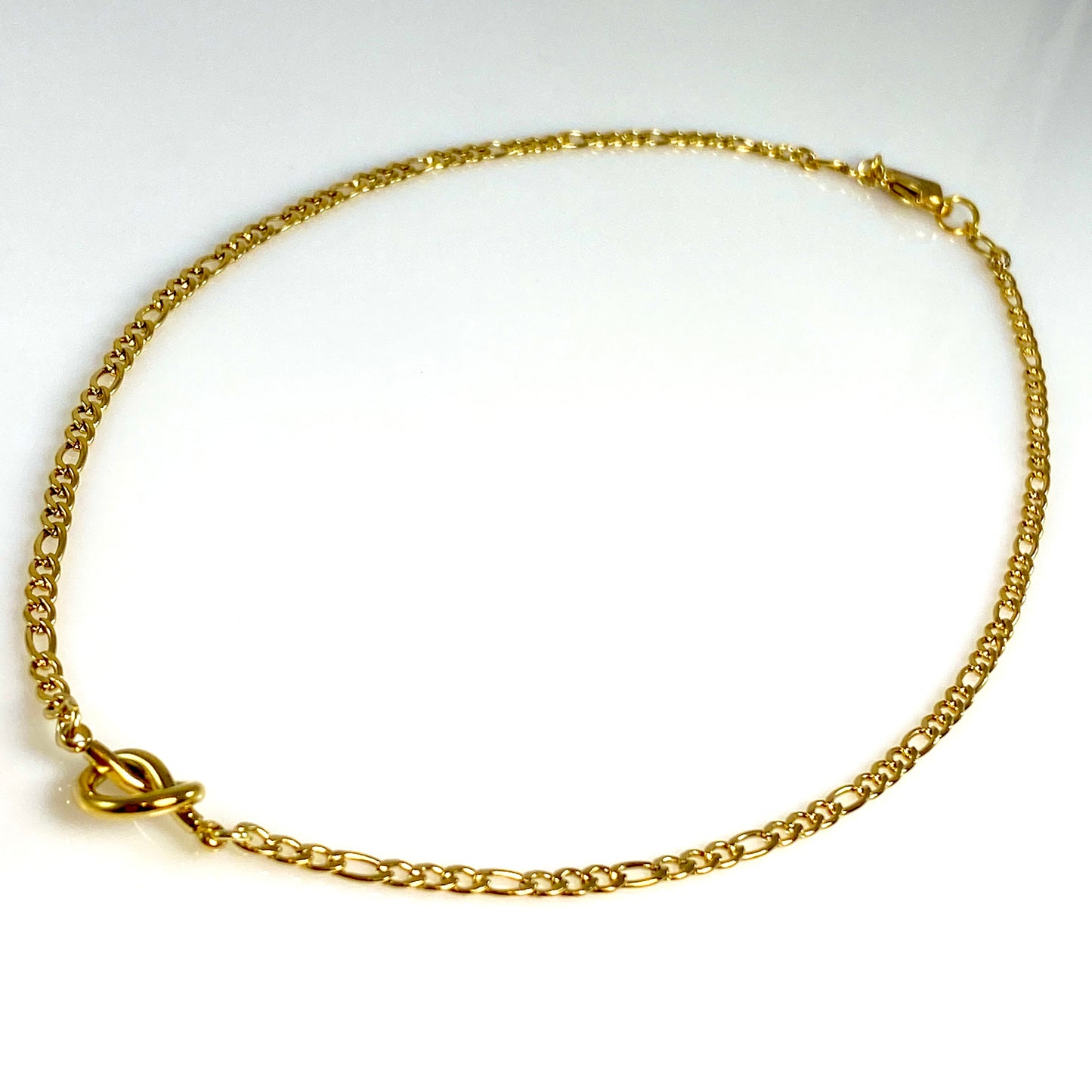 Eternity Knot & Birthstone Figaro Chain Necklace - MADE IN CANADA