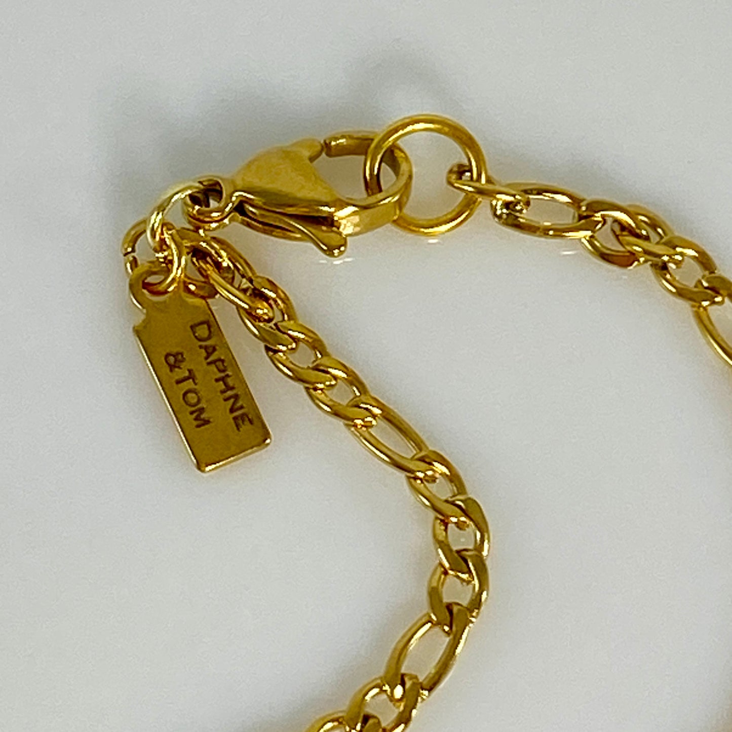 Eternity Knot & Birthstone Figaro Chain Necklace - MADE IN CANADA