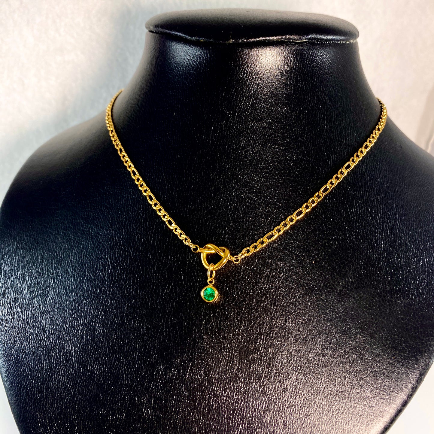 Eternity Knot & Birthstone Figaro Chain Necklace - MADE IN CANADA