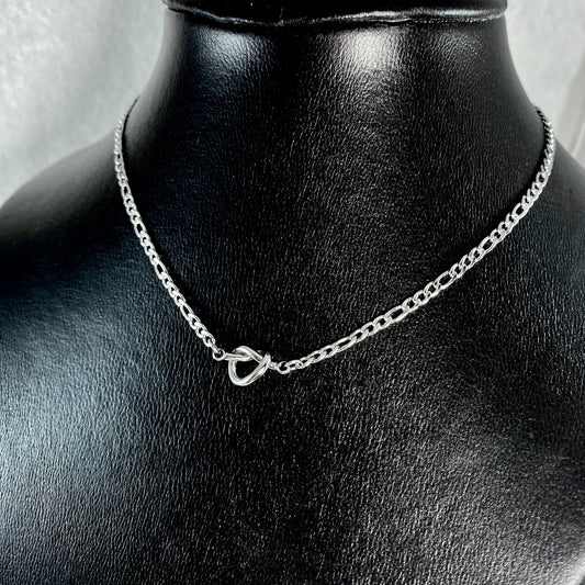 Eternity Knot & Birthstone Figaro Chain Necklace - MADE IN CANADA