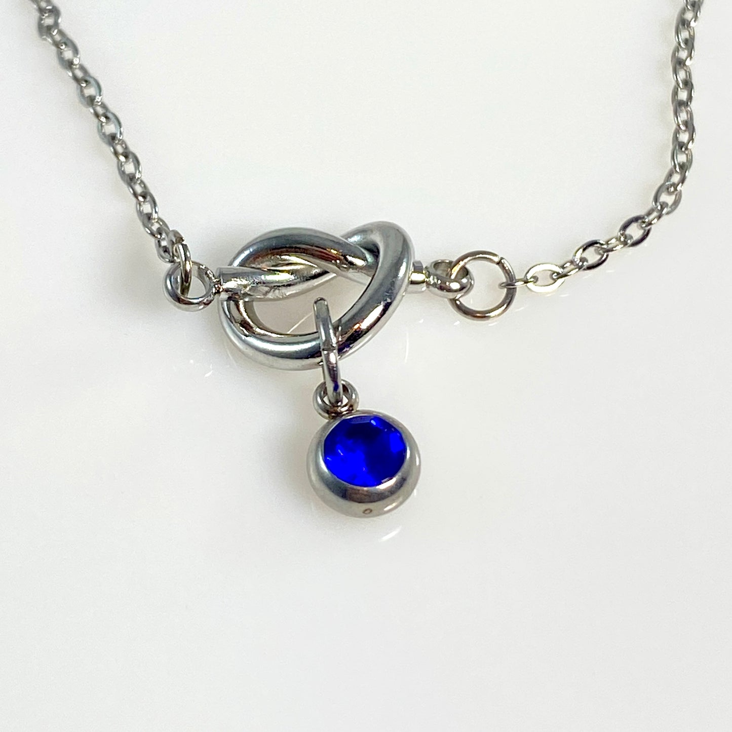 Eternity Knot & Birthstone Cable Chain Bracelet - MADE IN CANADA