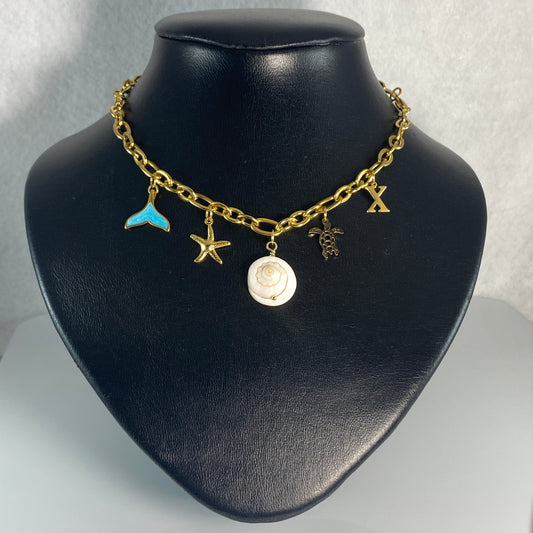 Beach Shell & Initial Charm Necklace Stainless Steel - MADE IN CANADA
