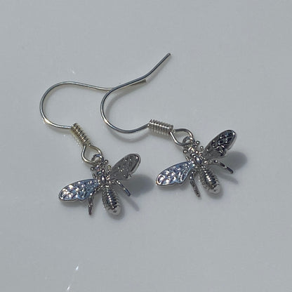 Boucles d'oreilles en acier inoxydable avec abeilles et pierres en zircone cubique