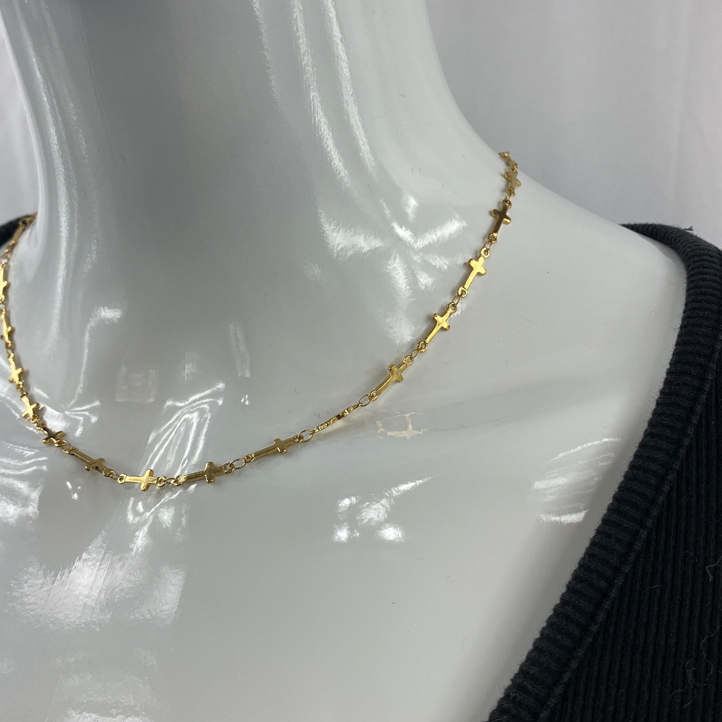 Gold or Silver Cross Chain Necklace