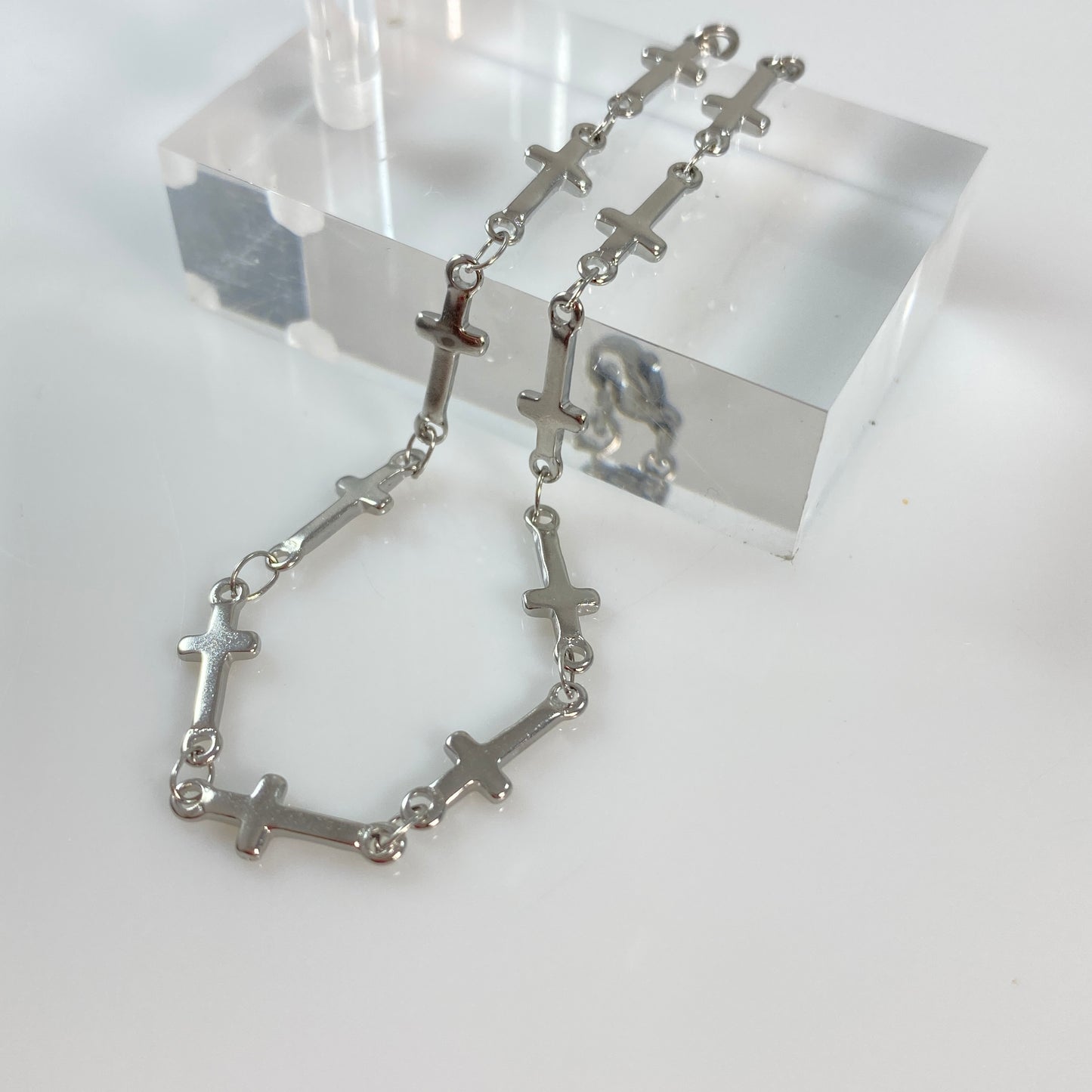 Gold or Silver Cross Chain Necklace