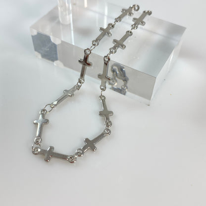 Gold or Silver Cross Chain Necklace